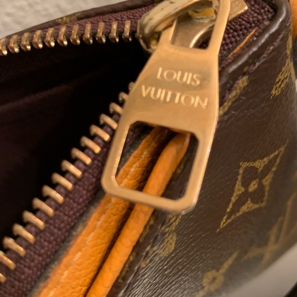 LOUIS VUITTON Monogram Pallas Crossbody Safran Authentic - Picture 10 of 12